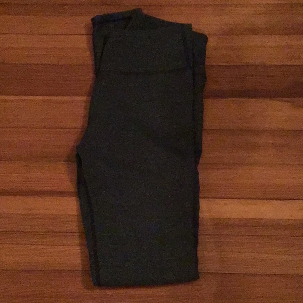 Athletic legging